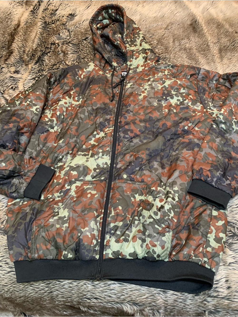 Zero Foxtrot Woobie Hoodie Full Zip Quilted Camo ERDL Woodland Size L Tactical